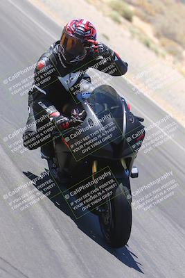 media/Sep-25-2023-Moto Forza (Mon) [[81ffa65e0a]]/B-C Group/Session 3 (Turn 16 Inside)/